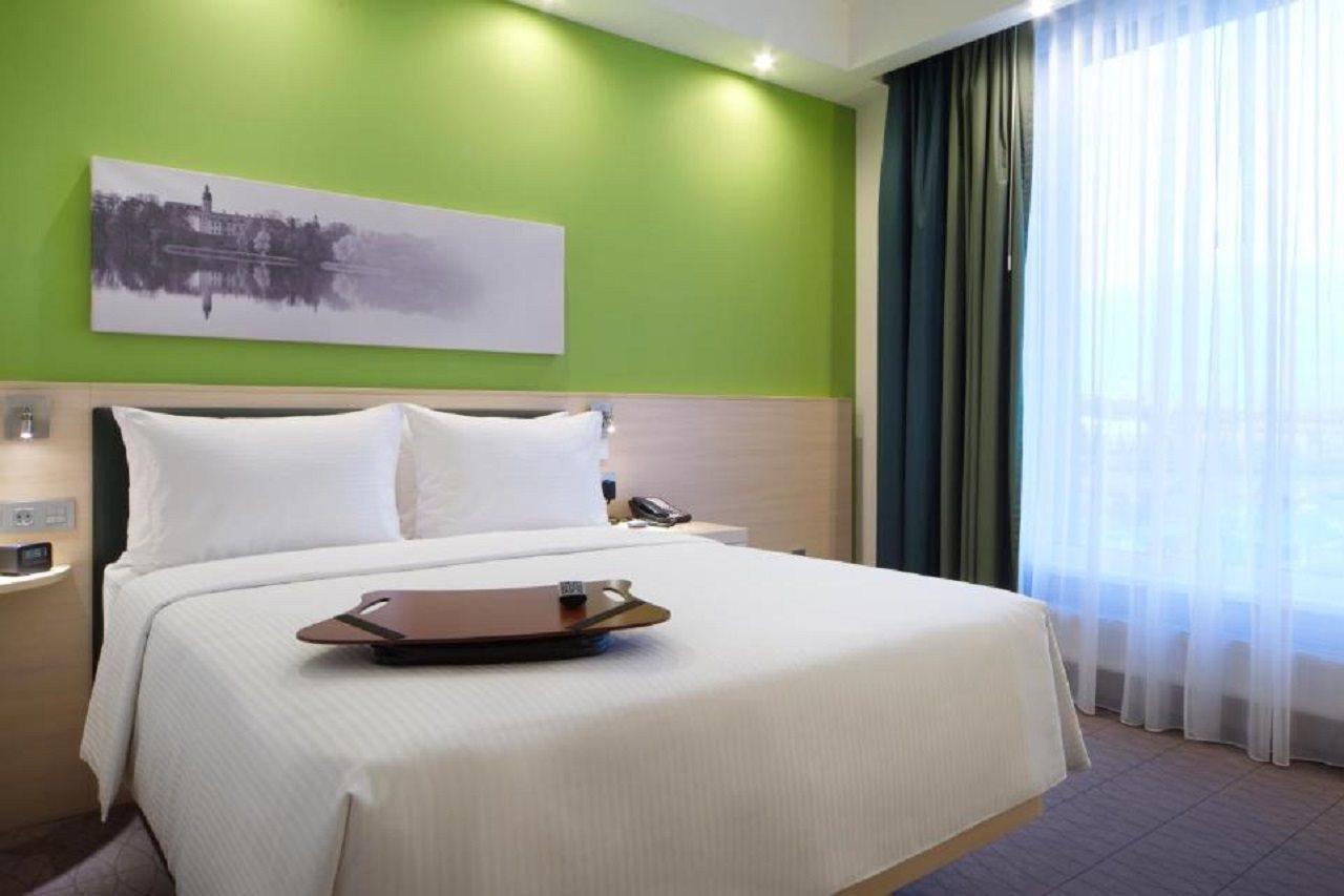 Hampton By Hilton Minsk City Centre Exterior photo